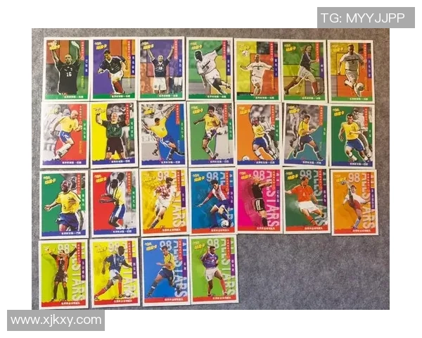 足球传奇瞬间尽收眼底 球星卡壁纸点亮你的收藏世界