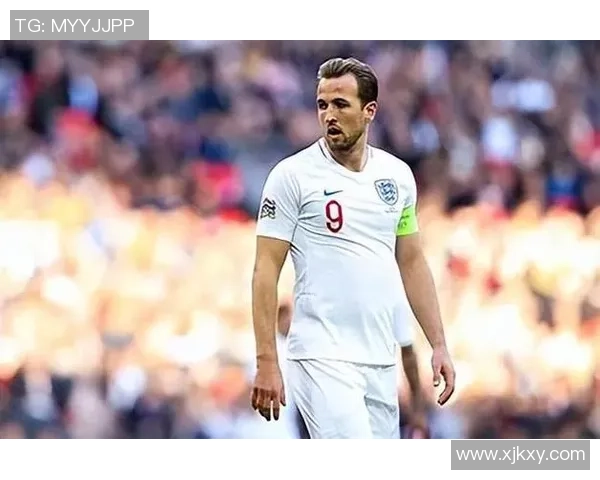 哈利·凯恩：从英格兰新星到世界级前锋的崛起与挑战